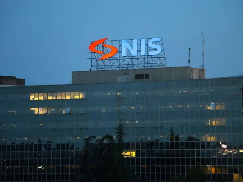 Produžena licenca za rad NIS-a do 30. oktobra, omogućen nastavak poslovanja kompanije