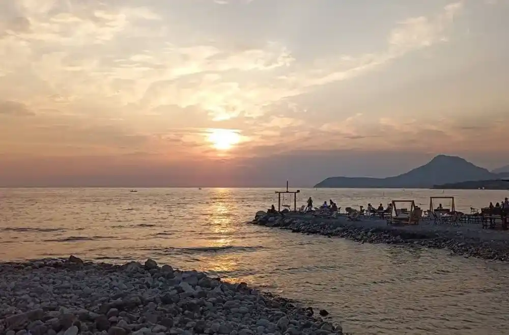 Pretežno sunčano i toplo, temperatura do 37 stepeni