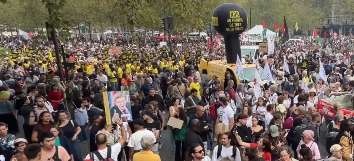 Protesti na ulicama Pariza: Nekoliko hiljada ljudi protiv „dozvole za ubijenje“