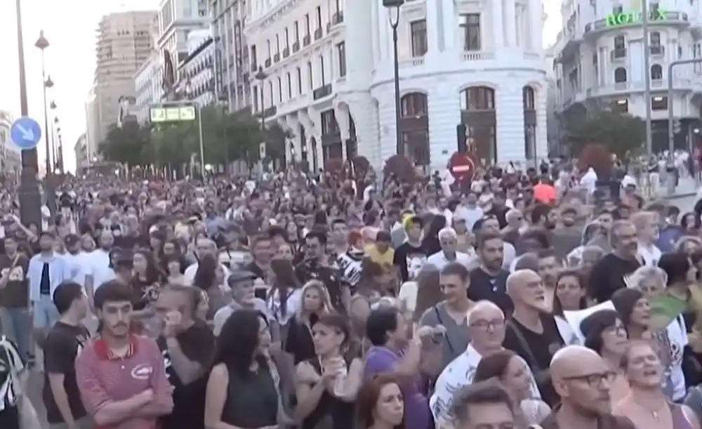 Stambena kriza drma Španiju: Desetine hiljada ljudi protestovalo u Madridu