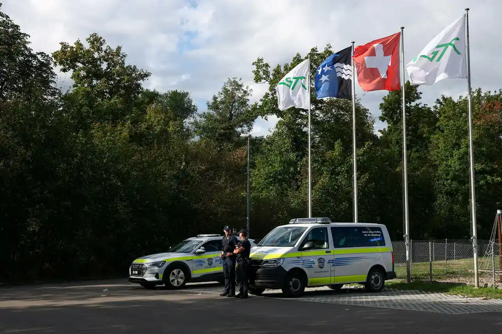 Švajcarska policija: Osumnjičeni za pucnjavu na rejv žurci se predao, priznao odgovornost za napad