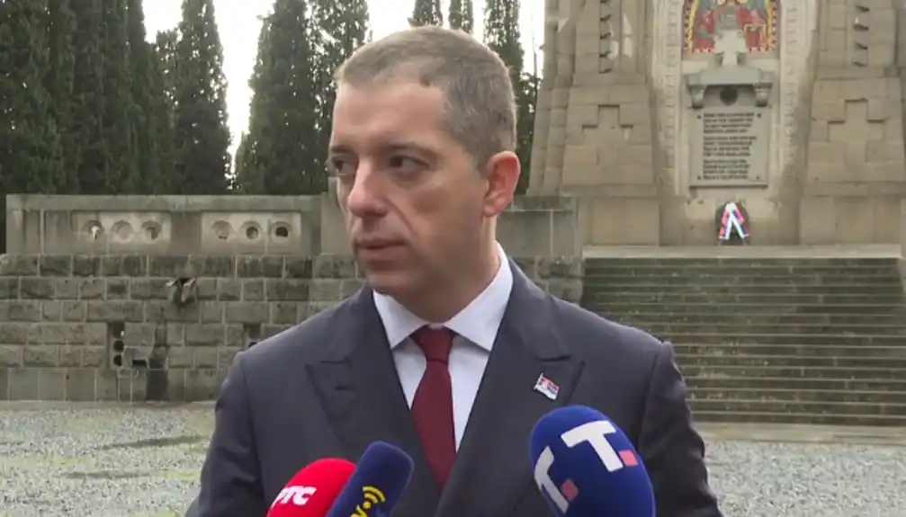 Đurić: Konakovićevo odsustvo srama nema granice, treba da objasni zašto se u Sarajevu i dalje slave osuđeni zločinci