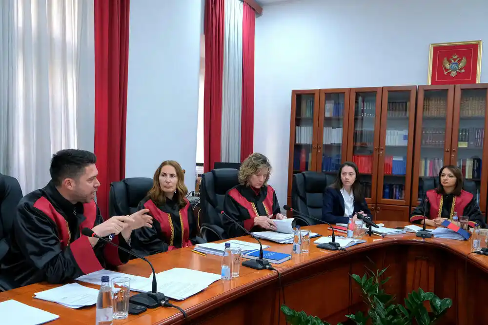 Ustavni sud danas o vakcinaciji kao uslovu za boravak djece u vrtićima