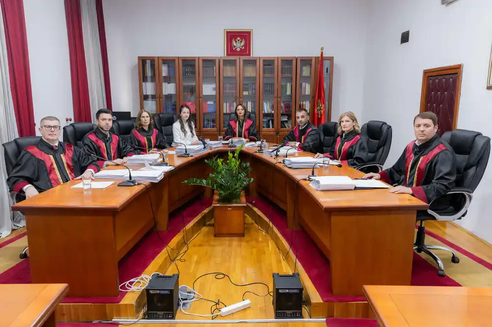 Ustavni sud: Vakcinacija kao uslov za boravak djece u vrtićima nije protivna Ustavu