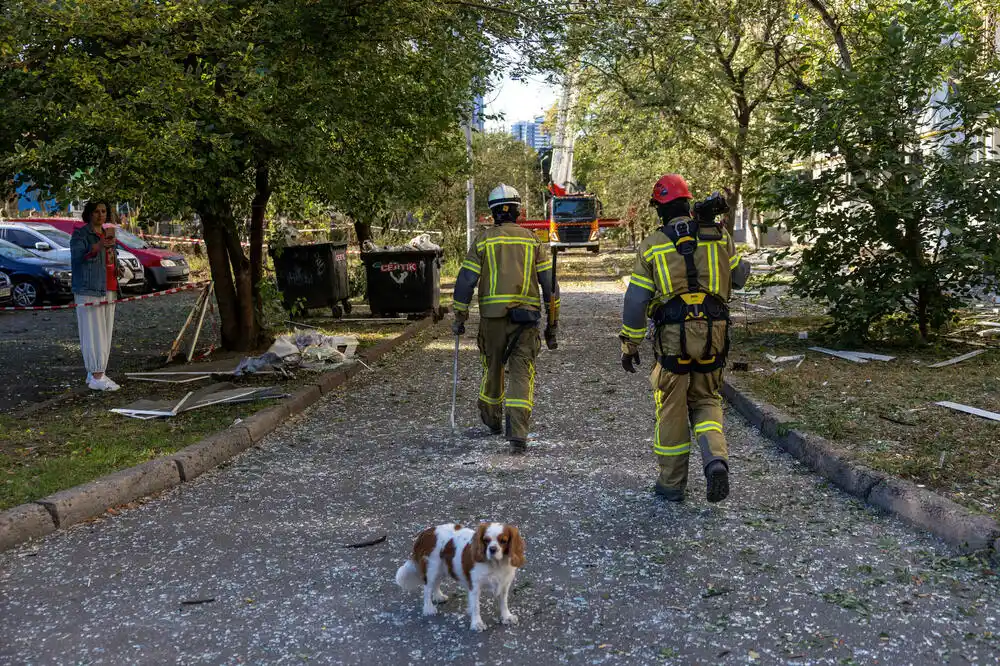 Zvaničnici: Najmanje 18 ljudi povrijeđeno u ruskim vazdušnim napadima na ciljeve u Ukrajini