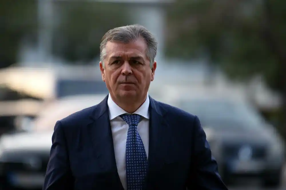 ASK: Gvozdenović prekršio zakon jer je prihvatio avionske karte i smještaj u Dubaiju, koje je platio Duško Knežević