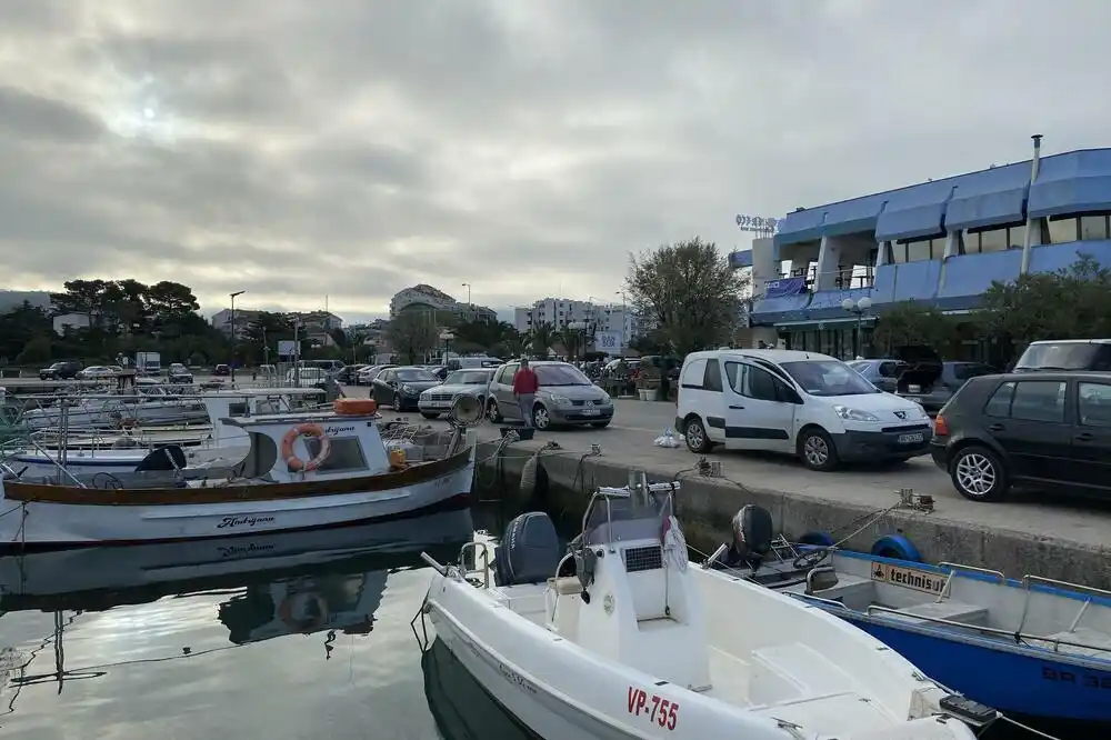 Barska Marina u plusu 426 hiljada eura