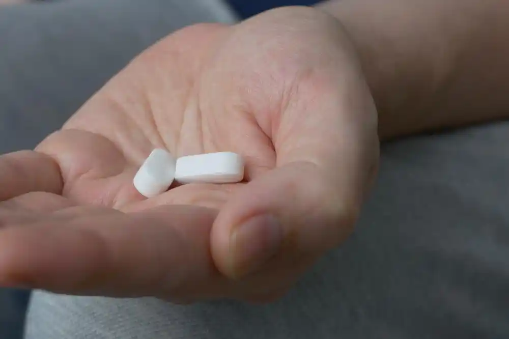 CIN-CG: Trans osobe u Crnoj Gori suočene sa nestašicom hormonske terapije, ljekove traže u Albaniji i zemljama EU