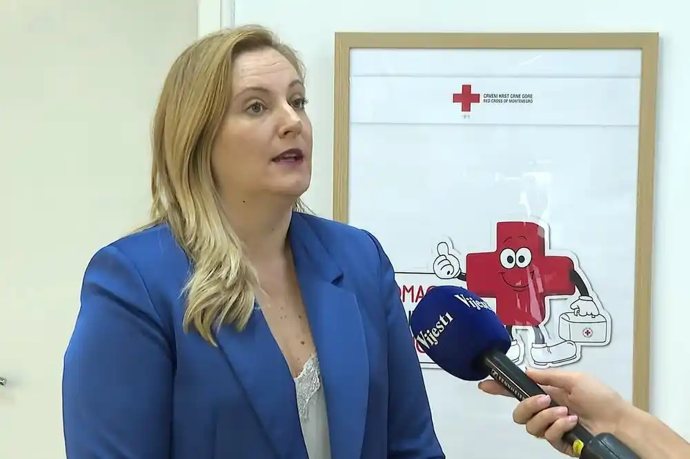 Crveni krst upozorava: Bez pravovremenog finansiranja ugrožena usluga Pomoć u kući