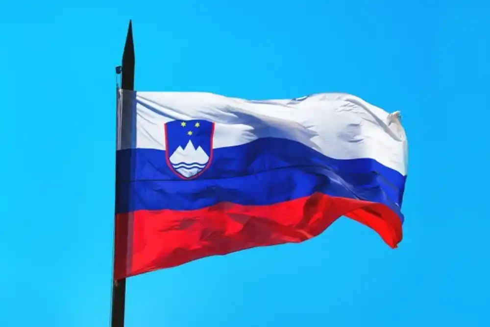 Danas četiri referenduma u Sloveniji, otvoreno oko 3.000 biračkih mjesta