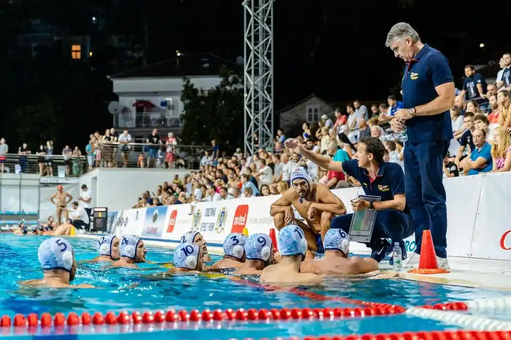 Jadran domaćin Primorcu, Budućnost protiv Budve