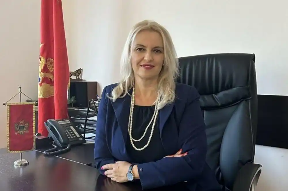 Lukšić: „Euro model“ neće uticati na cijenu voznih karata, ostaju na dosadašnjem nivou