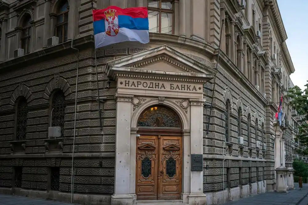 Narodna banka Srbije oduzela dozvolu za rad Alta banci Davora Macure
