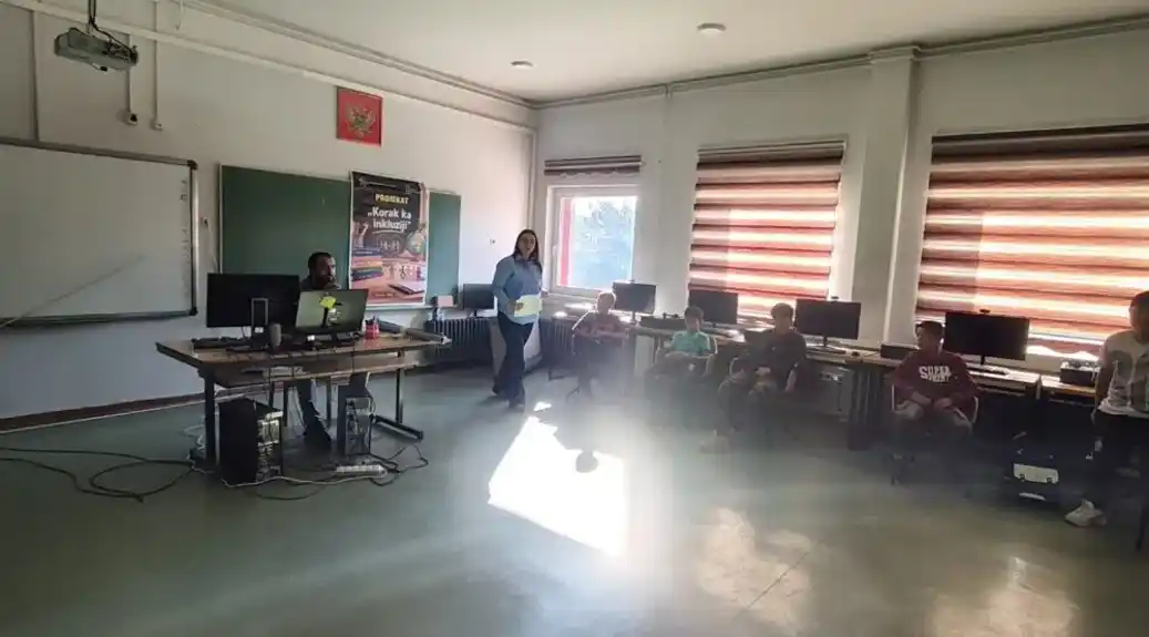 Održana radionica o zaštiti djece od nasilja, dječijih i prinudnih brakova i prosjačenja