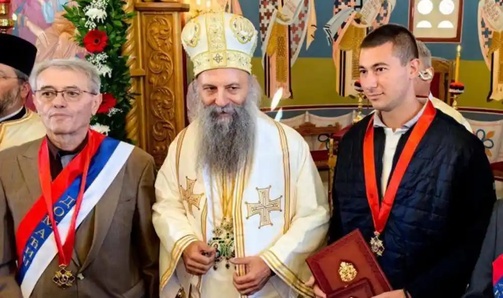 Patrijarh Porfirije osveštao hram u Dražnju