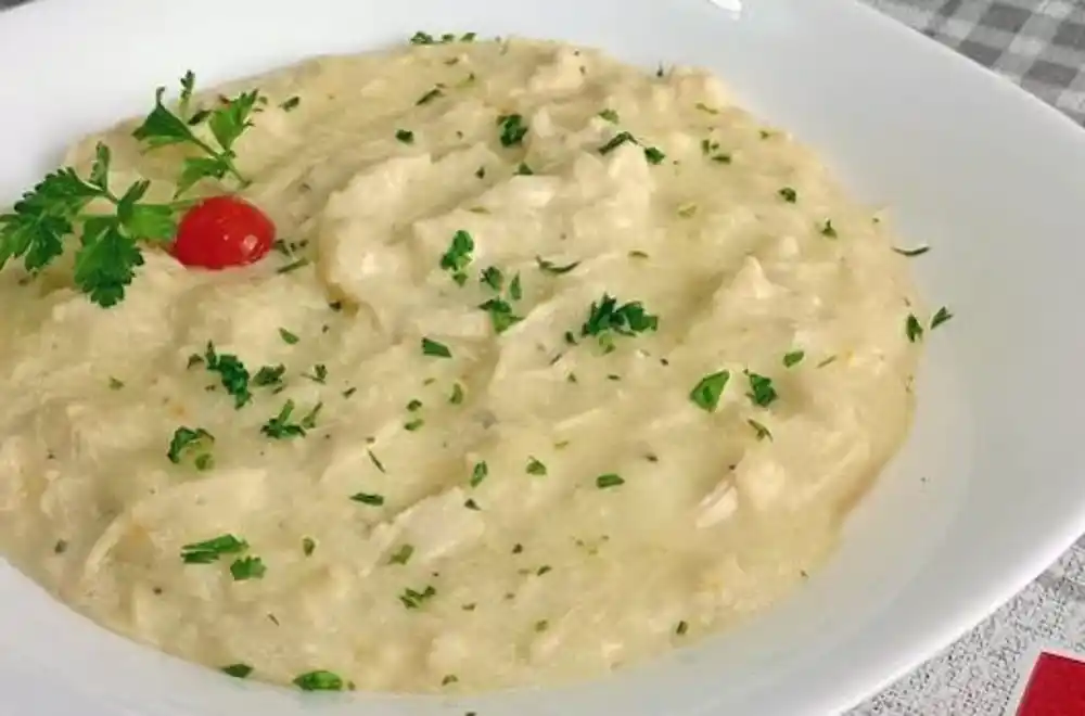 Pileći ajmokac – kremasti tradicionalni specijalitet