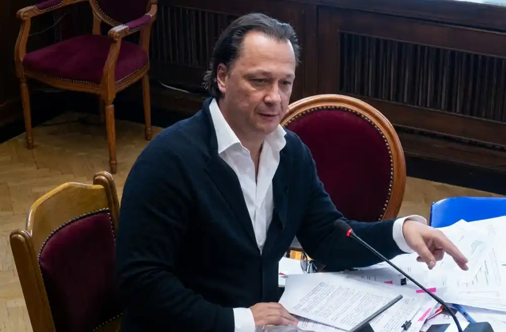 Popović prozvao Gvozdenovića zbog afere Možura: „Ko je pribavljao dozvole i pred kojim institucijama?“