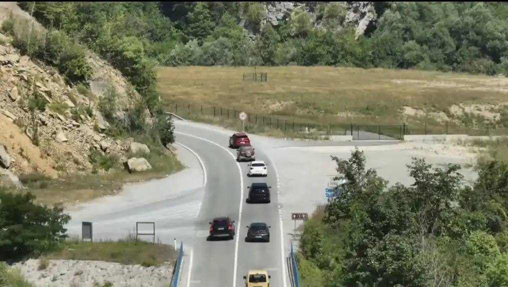 Poštovati saobraćajne propise, posebno ograničenje brzine