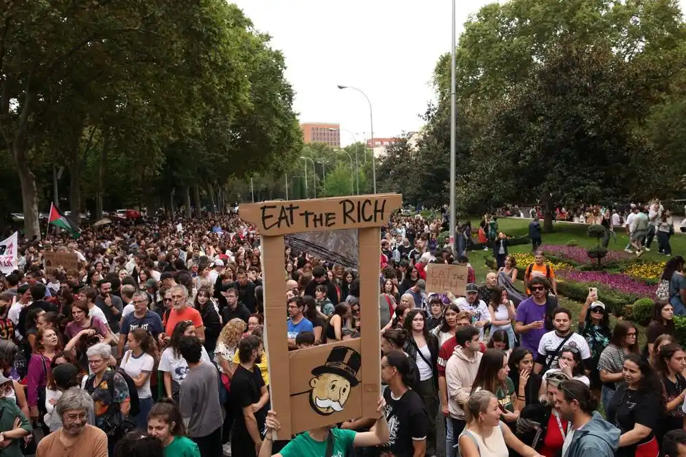 Protesti u Španiji zbog stambene krize: „Sramota, mi, građani, moramo da se prilagođavamo političkim partijama…“