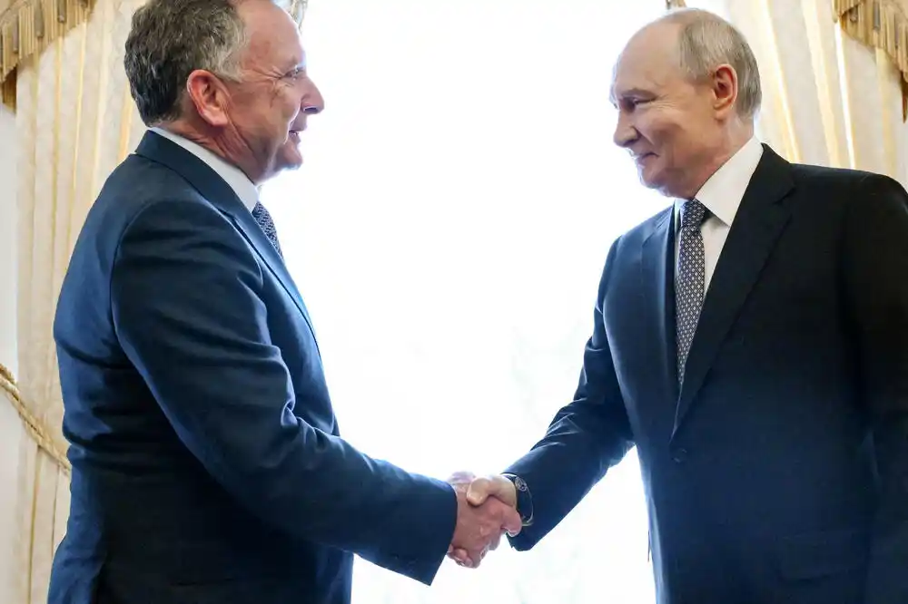 Putin načelno spreman za nove pregovore, Vitkof ga naziva humanitarcem
