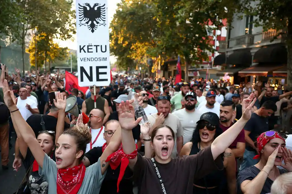 Rama prozvao američke demokrate zbog protesta protiv Kušnerovog projekta