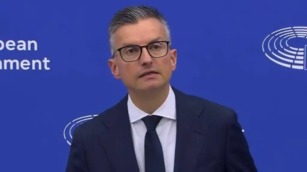 Šarec upozorava: Nema još mnogo vremena za odugovlačenje oko promjene Ustava
