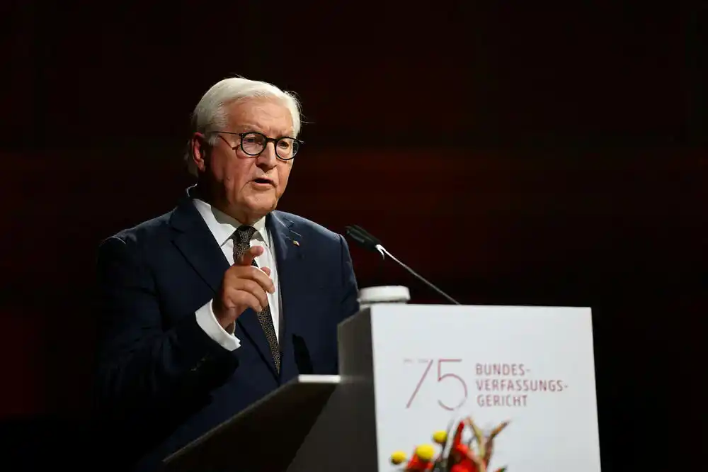 Štajnmajer: Sjenka Vajmarske Republike nad Njemačkom