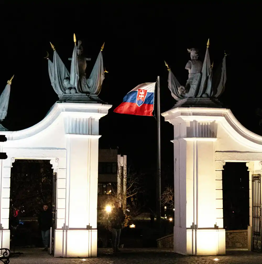 U Slovačkoj počeli lokalni i regionalni izbori