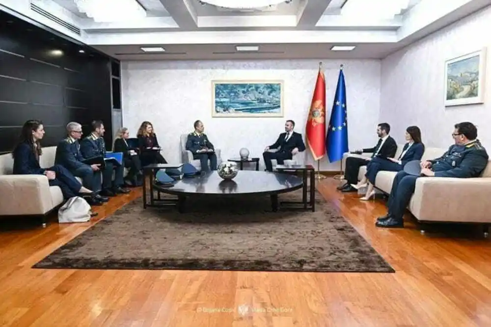 Vlada još čita italijanski recept: Reformisane ekonomsko-finansijske policije nema ni poslije dvije godine