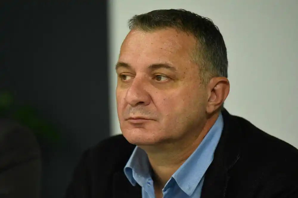 Vlada nije pregovarala, ne mora da poveća plate: Viši sud presudio u sporu Sindikata uprave i pravosuđa i države