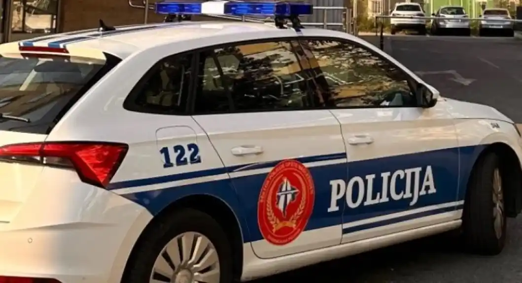 Za 24 sata 10 saobraćajnih nezgoda, četiri osobe povrijeđene